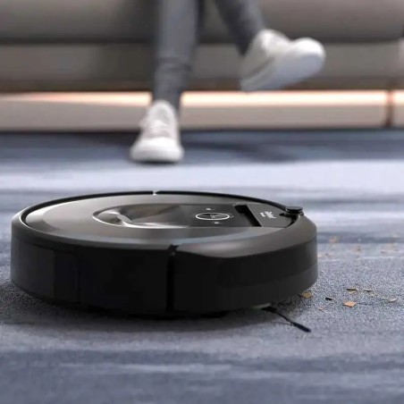 Con el iRobot Roomba Combo® i8 limpia tus alfombras sin ningún problema